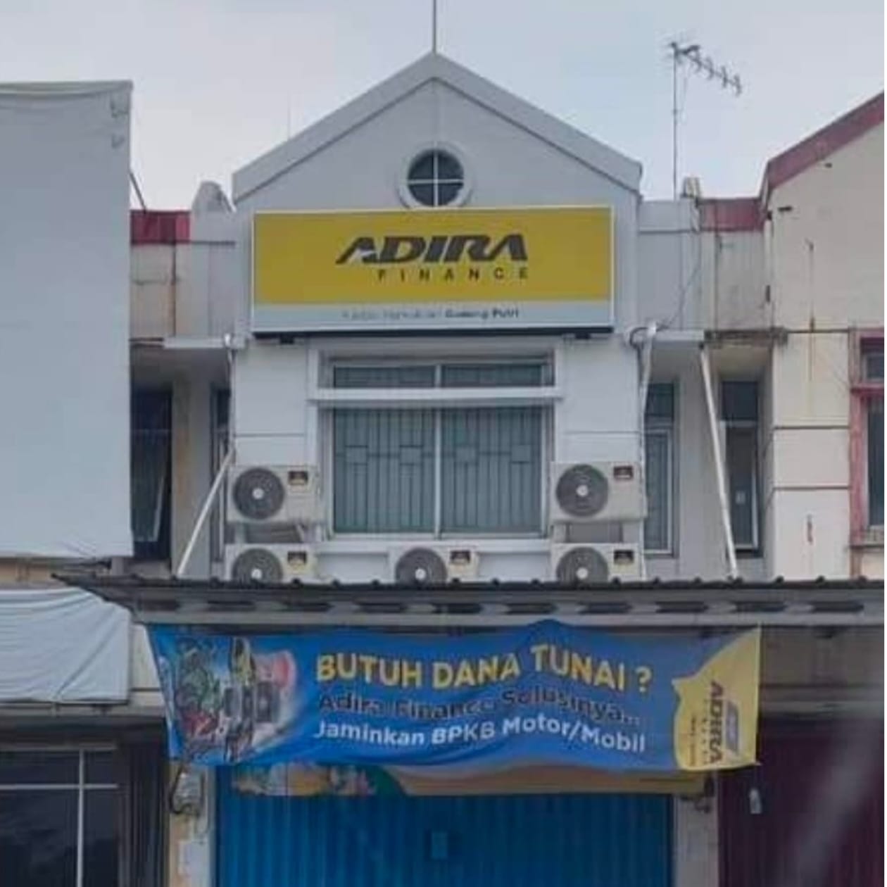 Adira Cabang Gunung Putri Adira Cabang Gunung Putri