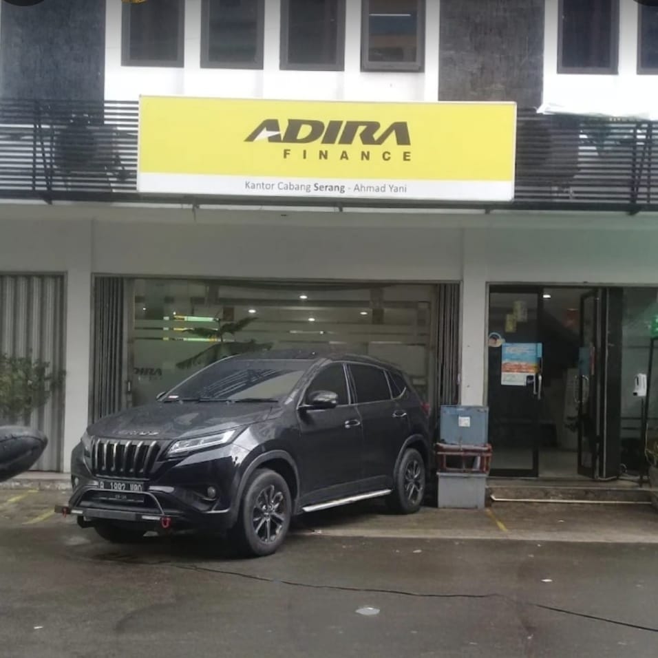 ADIRA Finance Serang
