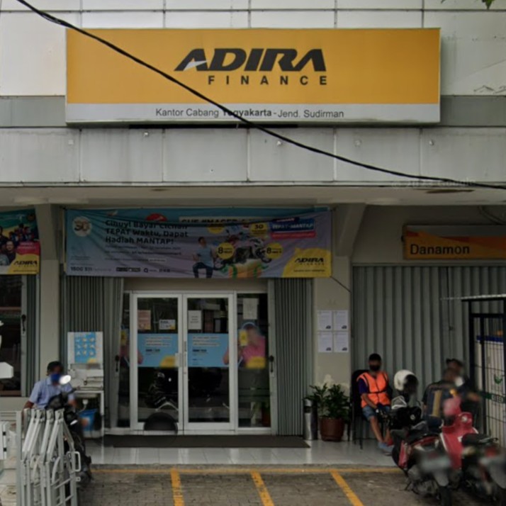 ADIRA Finance Tegalrejo