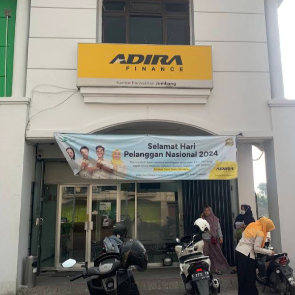 ADIRA FINANCE JOMBANG